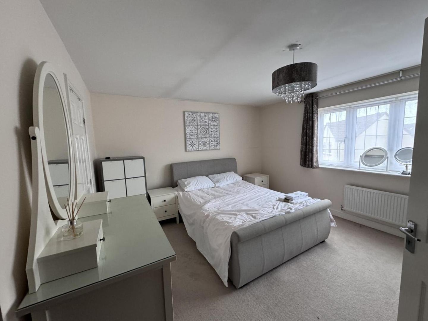 Spacious 4bd House With Character In Holiday home *